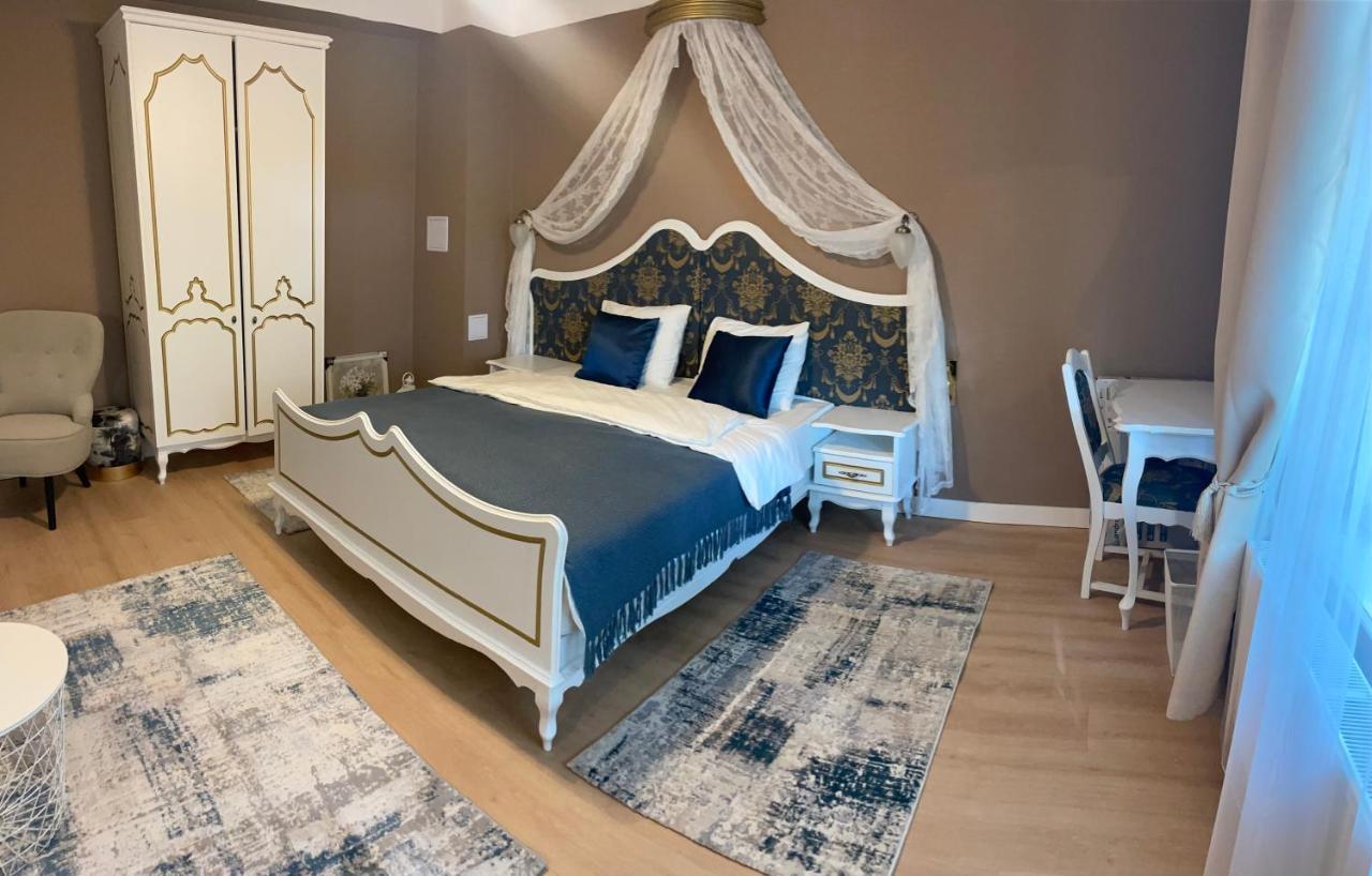 Villabaroque_Эгер Экстерьер фото